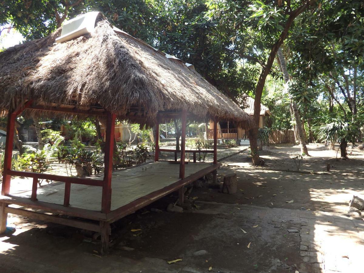 Pondok Wisata Gili Lampu Labuhan Pandan Экстерьер фото